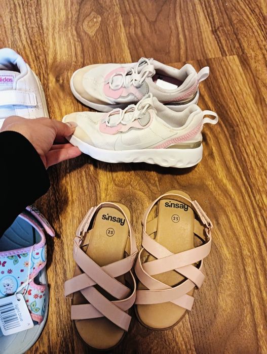 Lot încălțăminte fetița