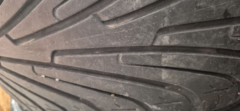Продавам 4 гуми 205/40/17
