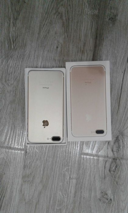 Айфон 7 plus продается