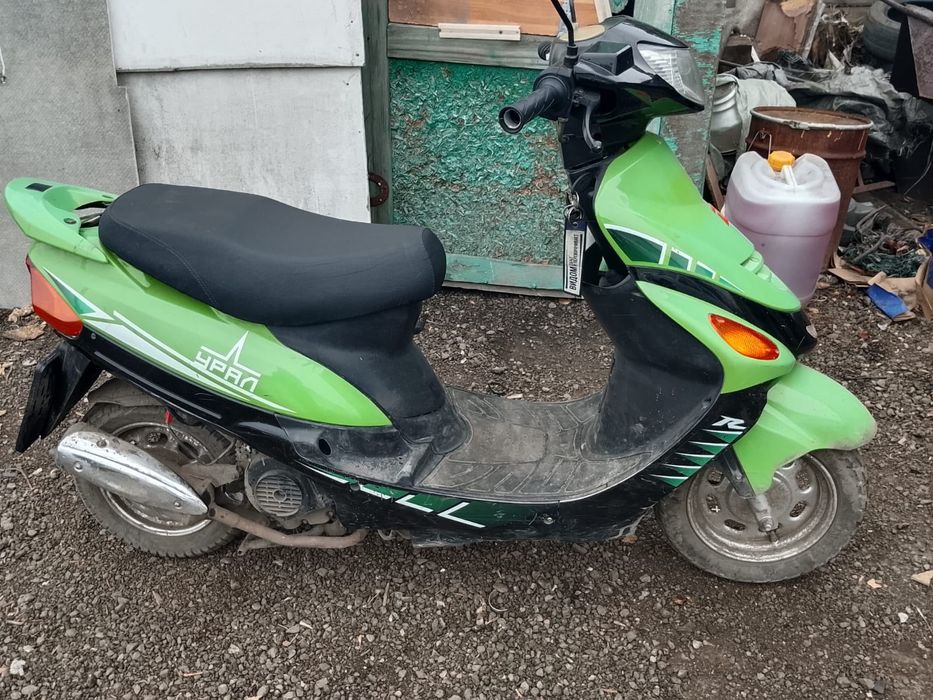 Продам скутер 50 кубов