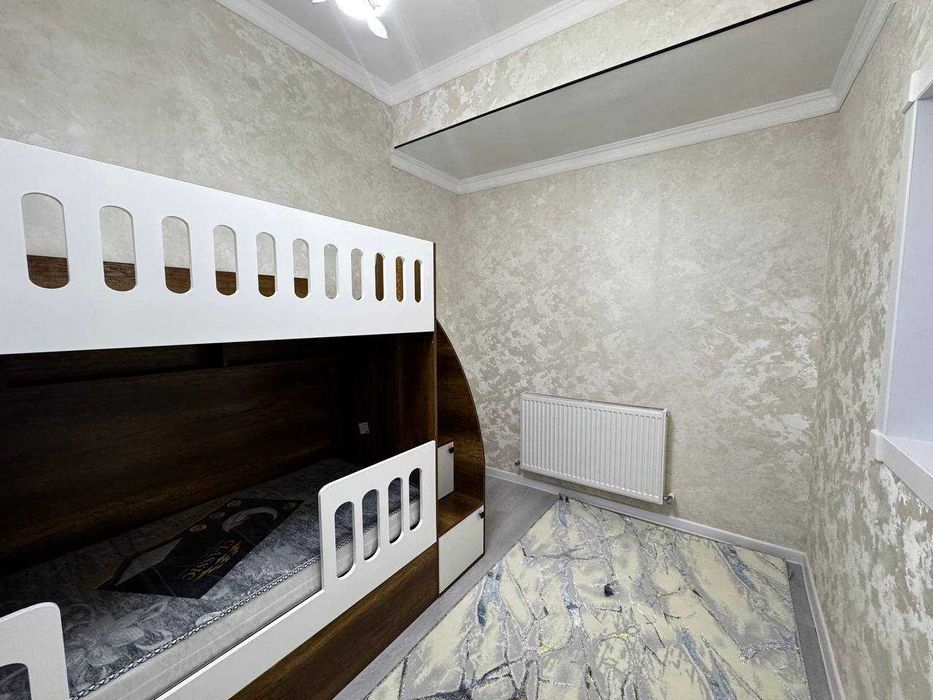 3х комнатная квартира  на 6 этаже 67кв/м, в Самарканде