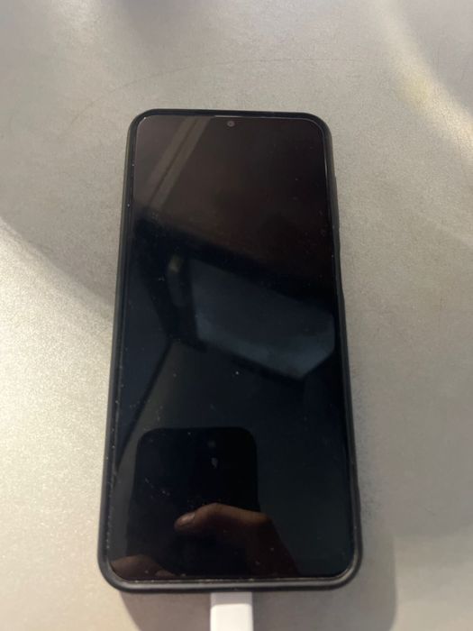 Продам телефон Самсунг А13