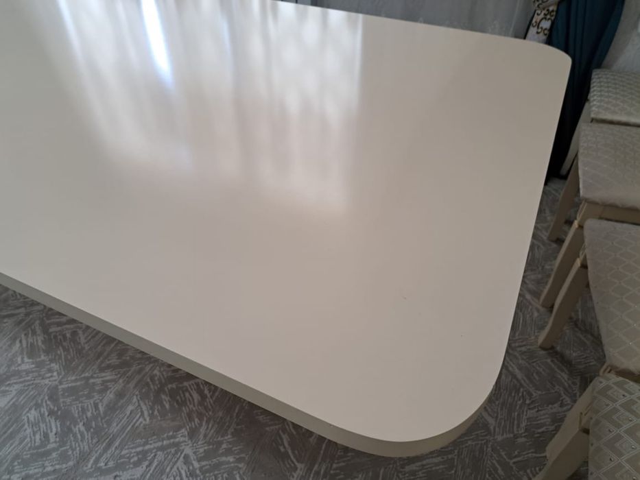 Стол 4 метра для гостиной