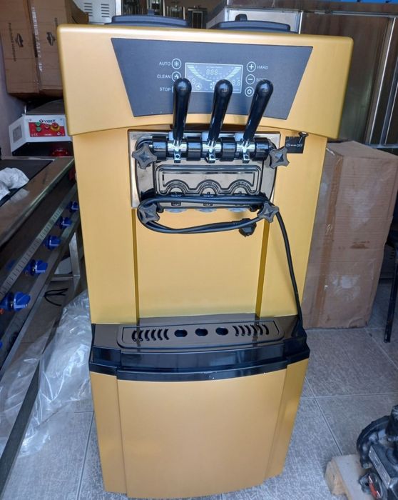 Frezer  Muzqaymoq Aparat 220V  Frezer  yetkazib berish xizmati bepul