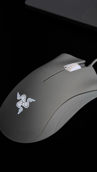 Геймърска мишка Razer DeathAdder Essential | Бяла | 6400 DPI | С кутия