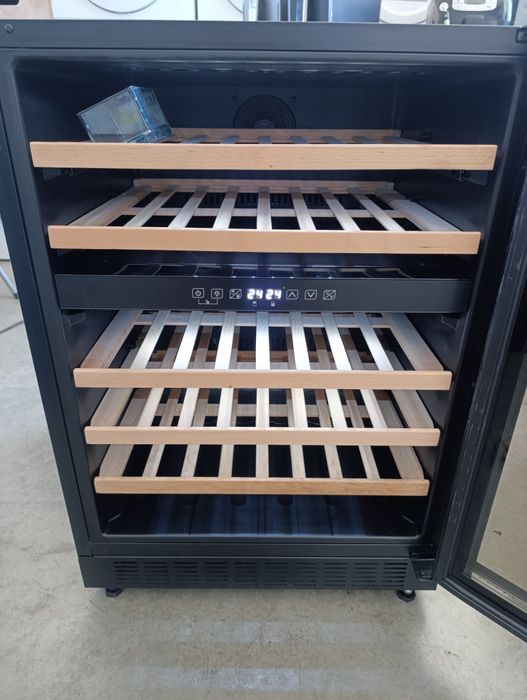 Нова!!! Витрина за вино FRILEC