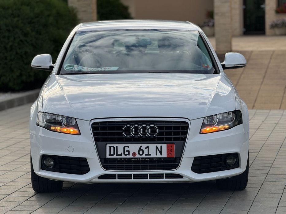 Audi a4 b8 2.0 tdi 143 cp