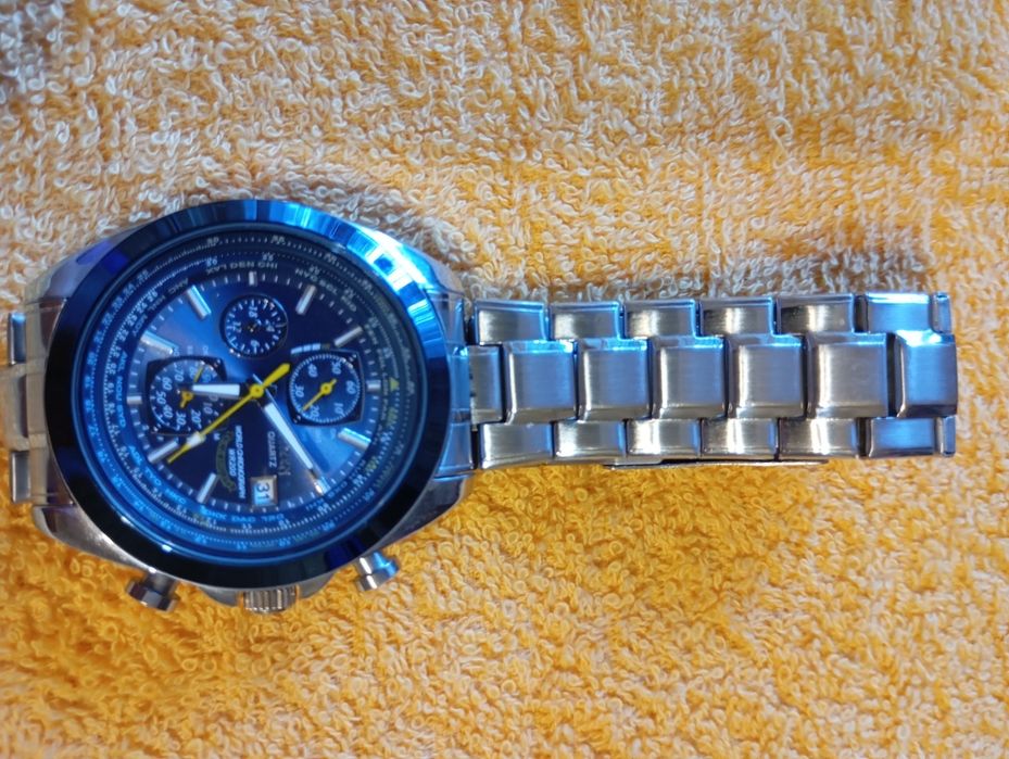Часовник Citizen Blue Angels Eko-Drive World Chronograph