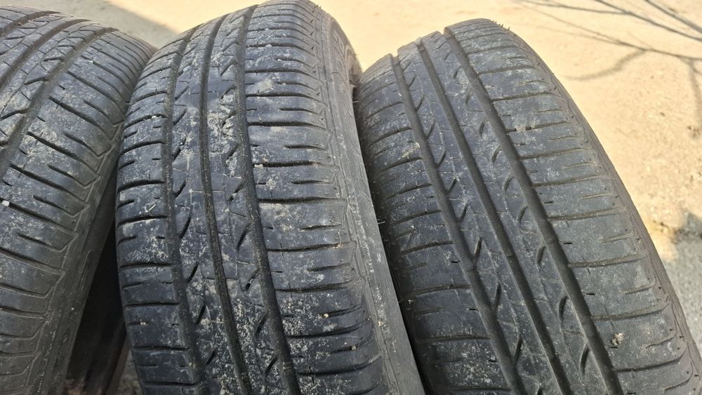 Jante tablă R15 ET40 cu anvp 185/65 R15 Bridgestone