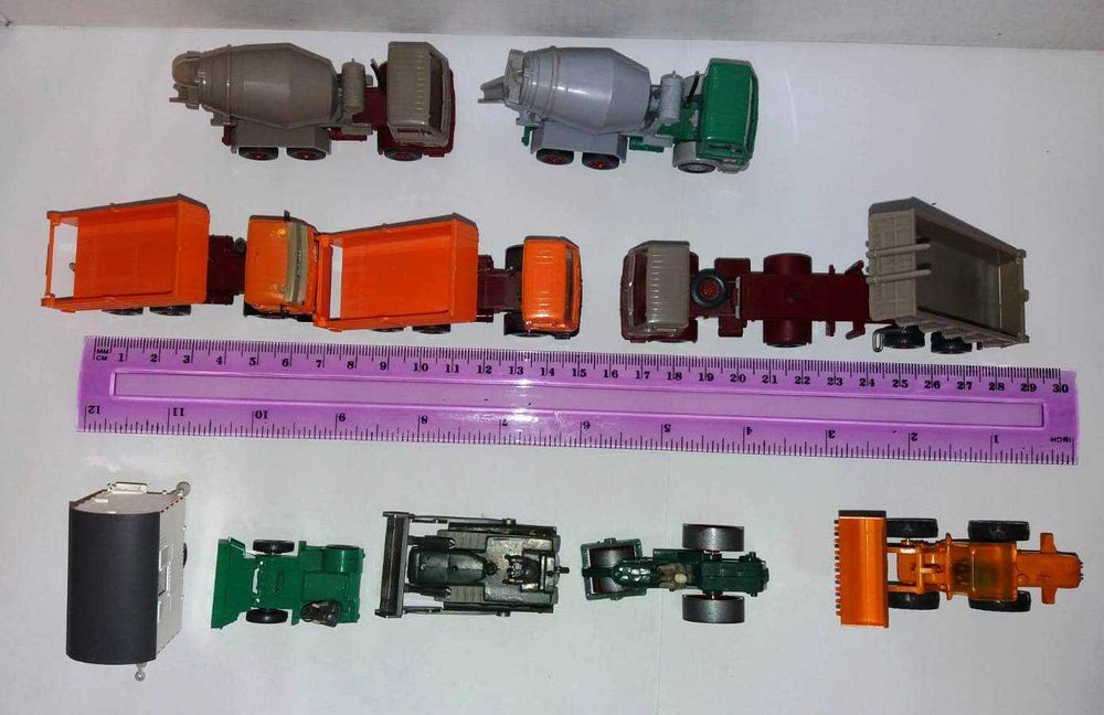 Vand machete auto santier, constructii, scara 1:87 ?HO, pr Wiking