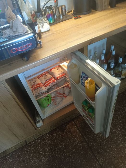 Продам небольшие холодильники