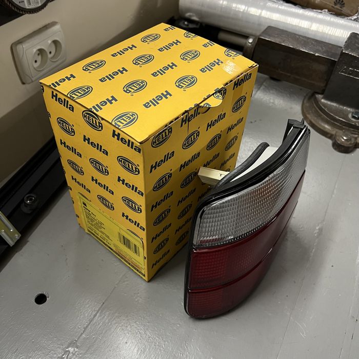 Новый фонарь Hella bmw e34 бмв е34