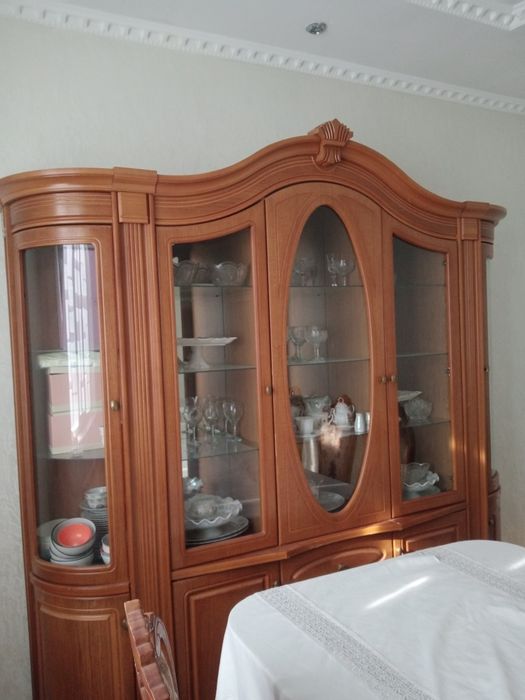 Стулья.стол. горка в наличи бу