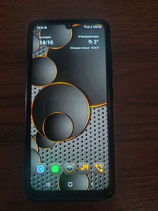 Продам телефон самсунг а32