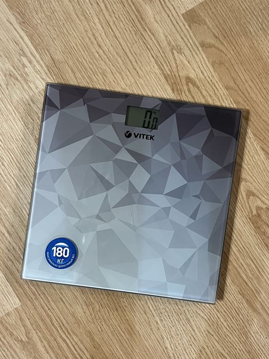 Весы напольные vitek