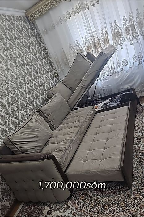 Srochna sotiladi katta divan