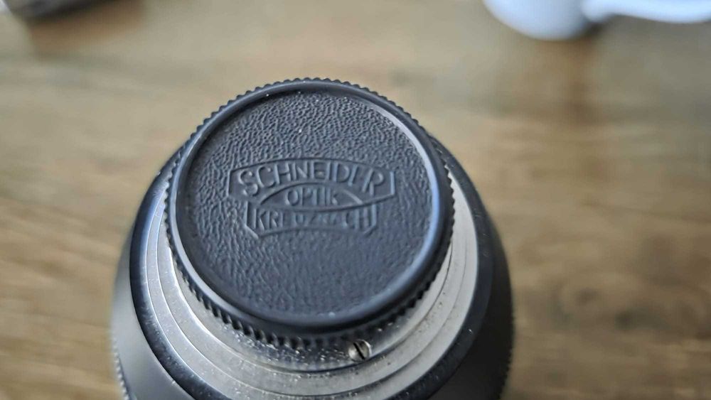 Obiectiv Schneider‑Kreuznach Variogon 18–90 mm f/2.0 – obiectiv cinema 16 mm – rar, C‑mount