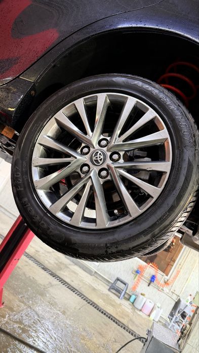 Резина для камри 17 размер