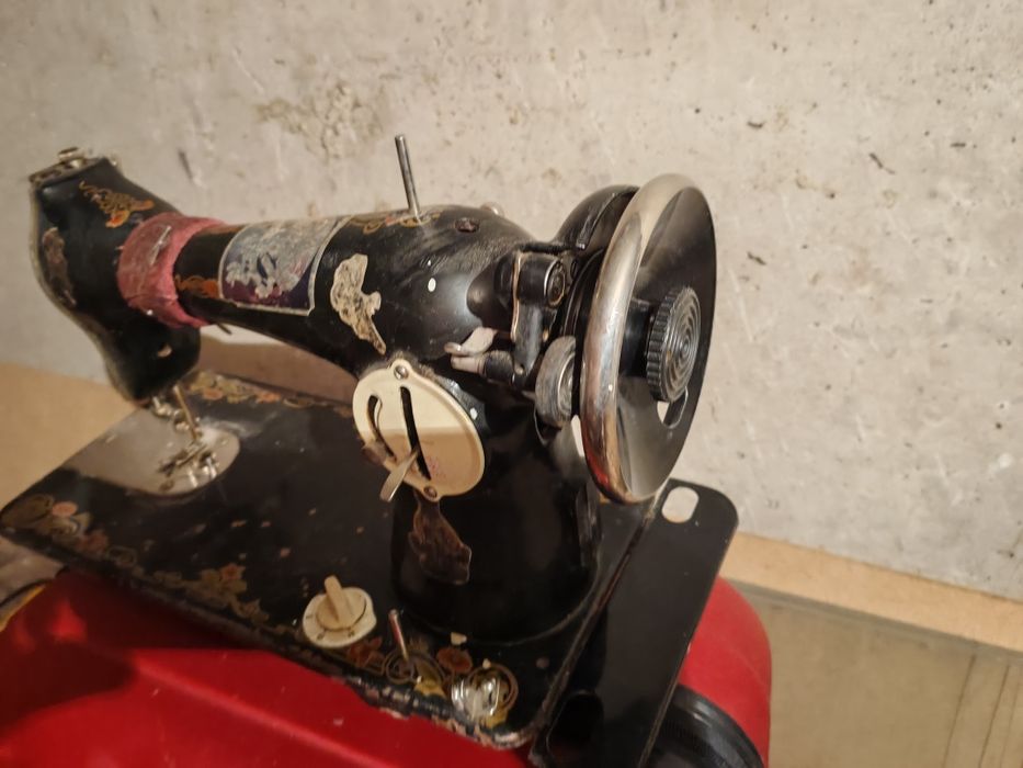 Швейная Машинка настольная, ножная