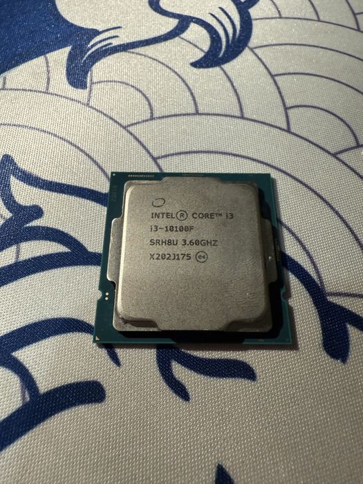 Процессор Intel Core i3-10100F (4 ядра / 8 потоков)