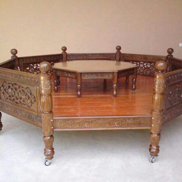 Продам кровать хорошей качества