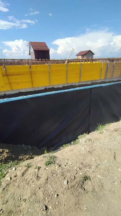 Constructii / Amenajari interioare complete