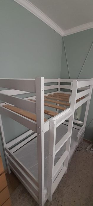 Продам двухъярусный кровать