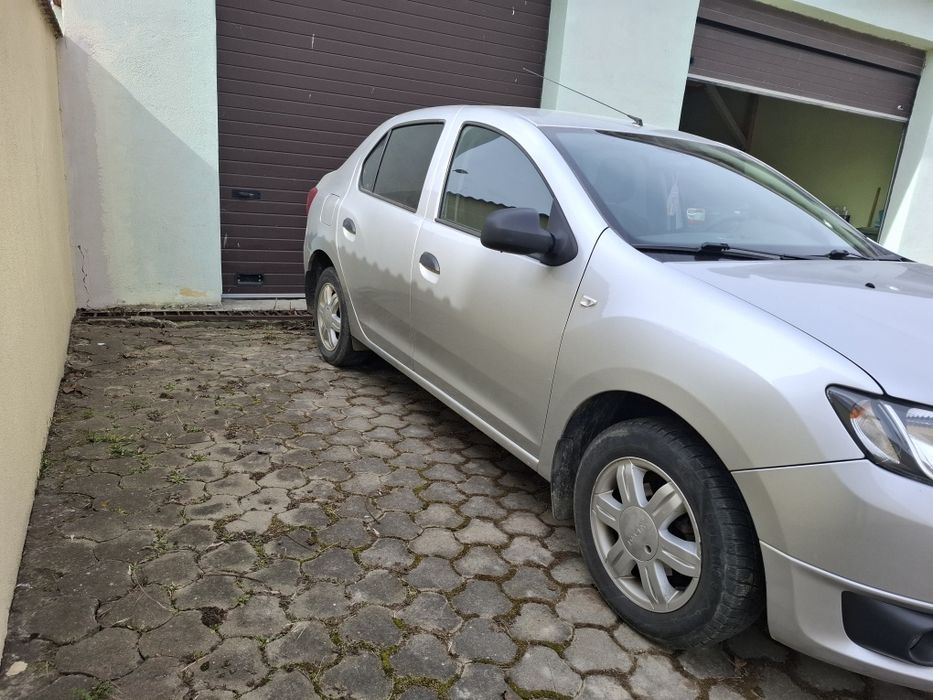 Vând Dacia Logan 2017 unic proprietar 5500e