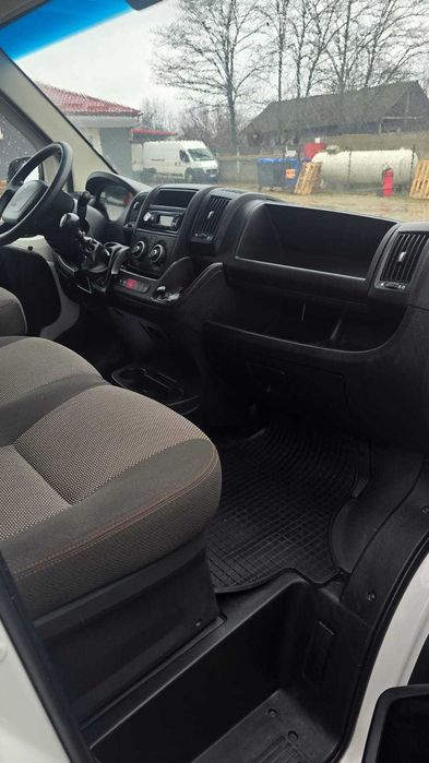 Peugeot Boxer 2.2