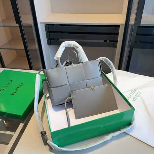 Geanta de mana dama Bottega Veneta 1833127