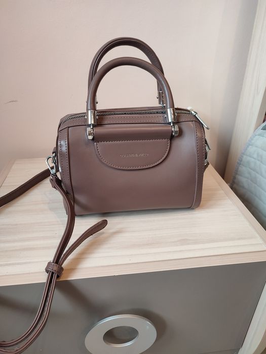 Дамска кафява чанта