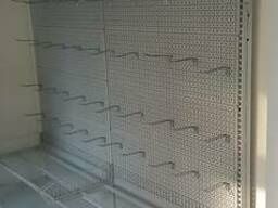 Перфорированный стеллаж, с крючками