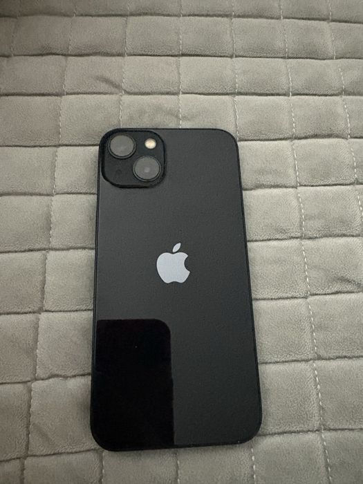 Продам айфон 13 черный
