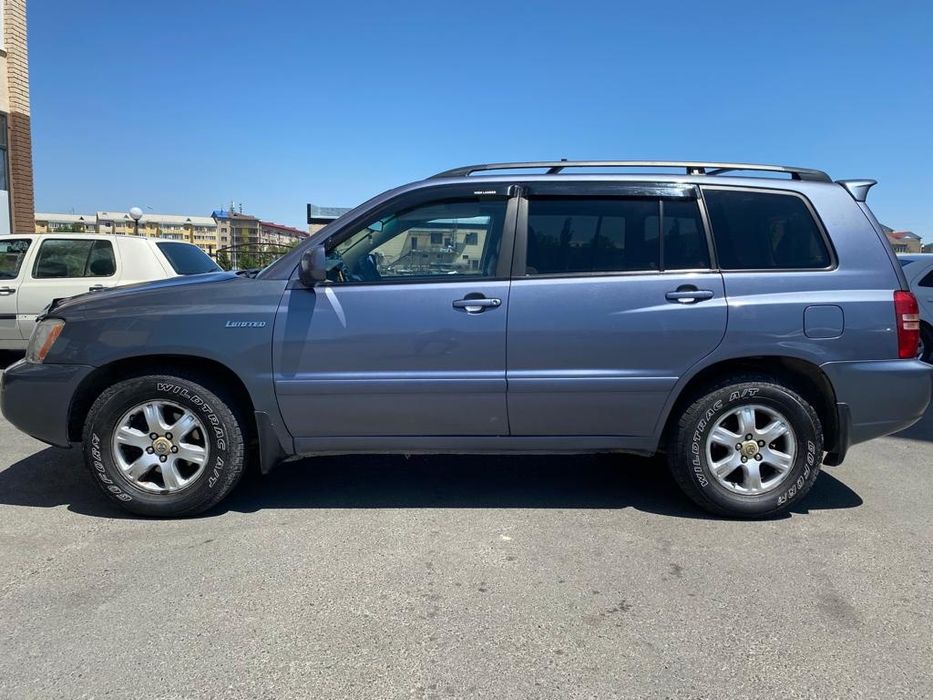 Тайота Хайландер лимитед