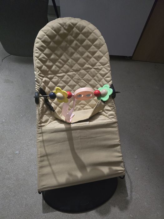 Balansoar bebe kaki