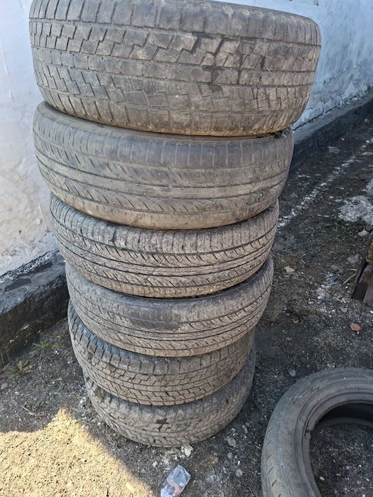 Шины r17 225/60 продам