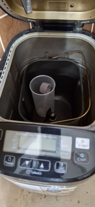 Продаю хлебопечку Panasonic