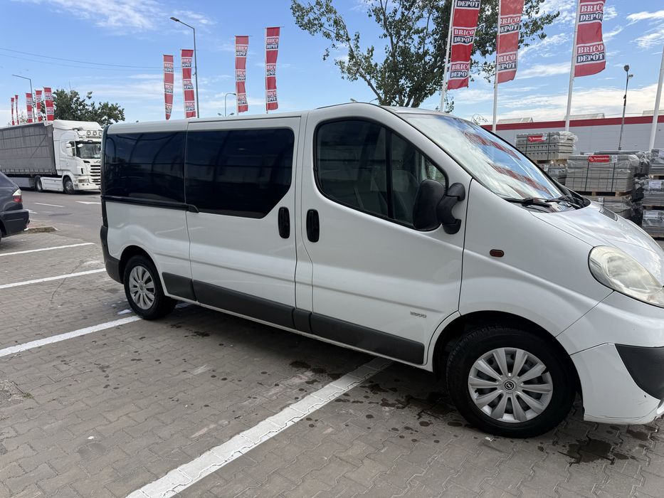 Opel vivaro, Renault Trafic