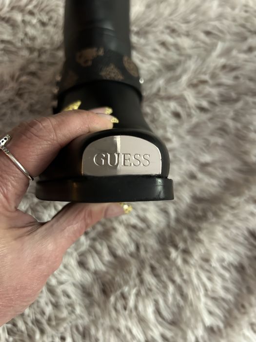 Страхотни боти Guess, 37 номер