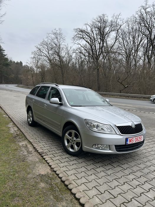 SKODA Octavia 2013 — imagine 2