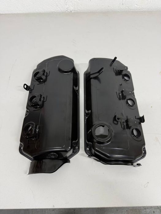 Крышка клапанов Паджеро 4  1035A981