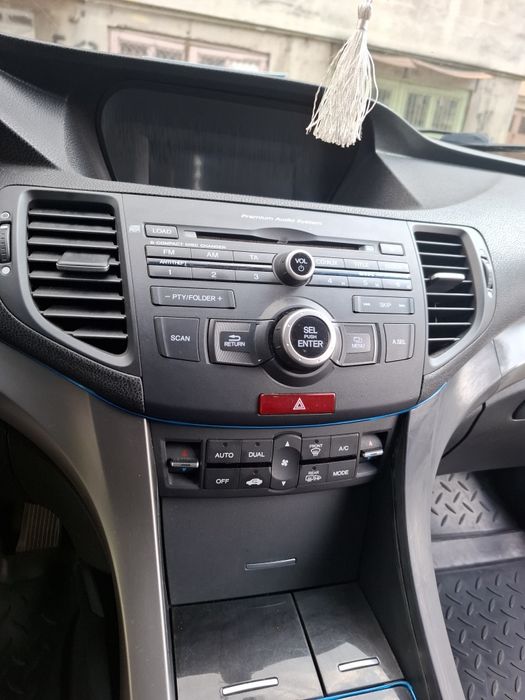 Vând Honda Accord berlină,an 2008, e4, diesel.