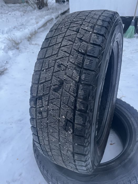 Продам комплект резина липучка r17