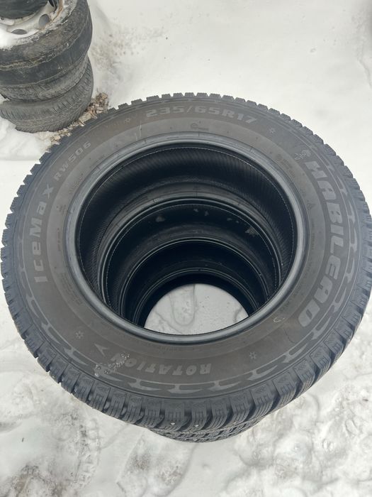 Продается шина на 17 комплекте