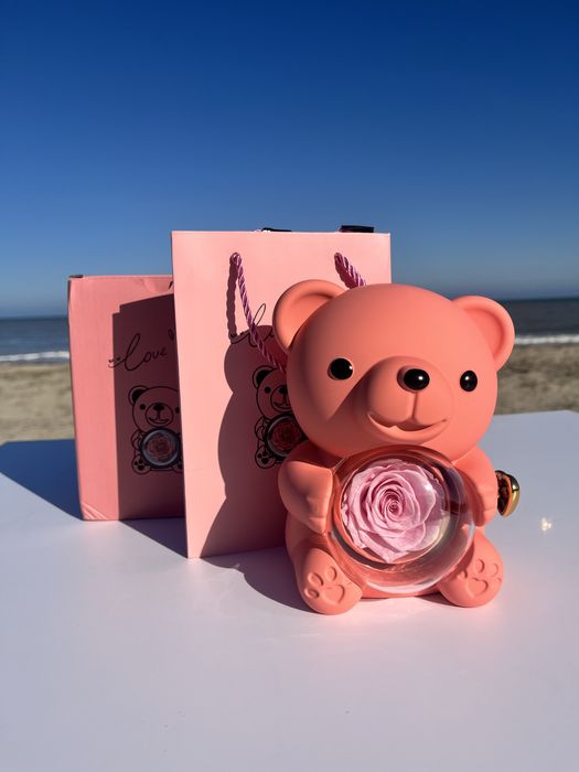 Мече с колие и ИСТИНСКА роза, 8 март, Ден на жената, рожден ден