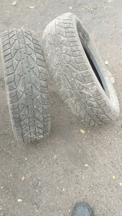 Продам зимнию пакрышку