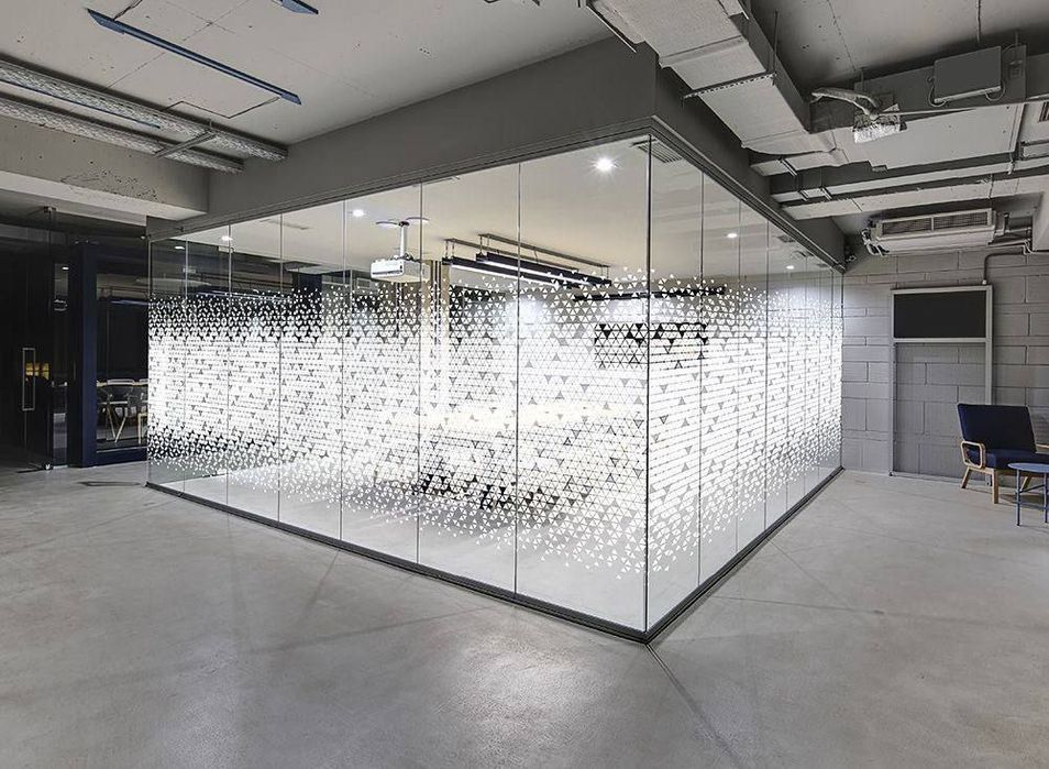 Матовый туманка оклейка для офиса и здании профессиональ мастер