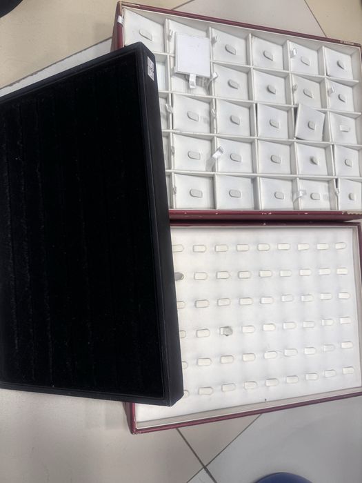 Отдам даром планшеты для украшения