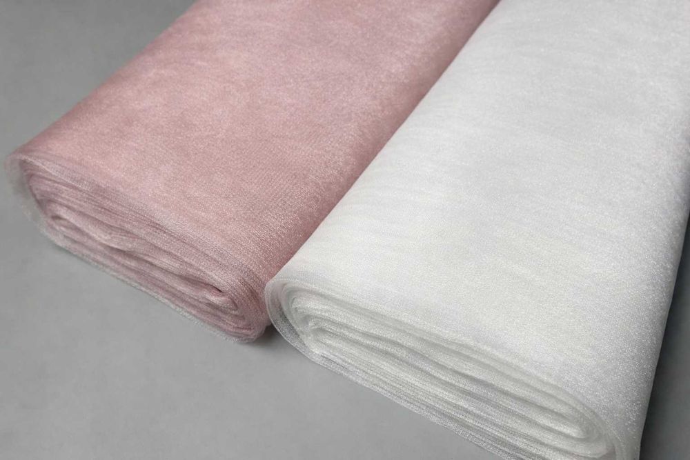 Бутикова селекция от сватбена декорация  – цветя, кутии за подаръци, LED свещи, стойка с цветна аранжировка, сватбени кошници,