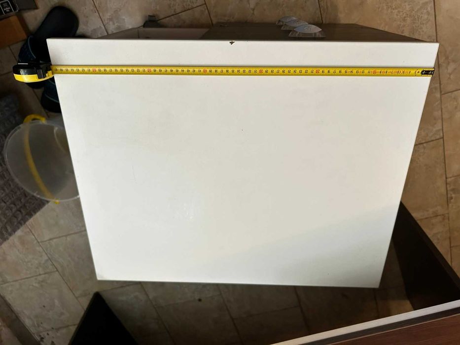 Офис бюро и шкаф / заедно или отделно/